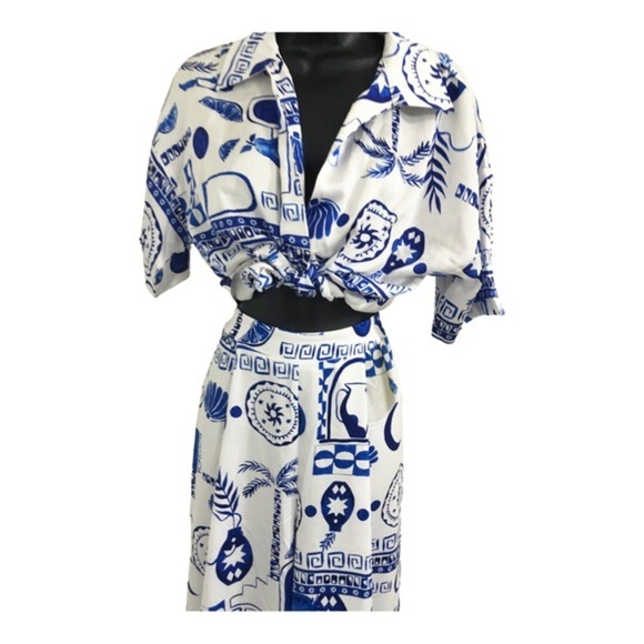 Blue white satin effect multi print‎ buttoned down shirt & pants 2pc set size  M - Picture 13 of 17